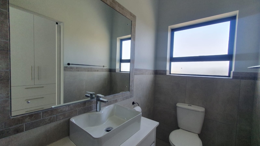 4 Bedroom Property for Sale in Da Gama Bay Western Cape